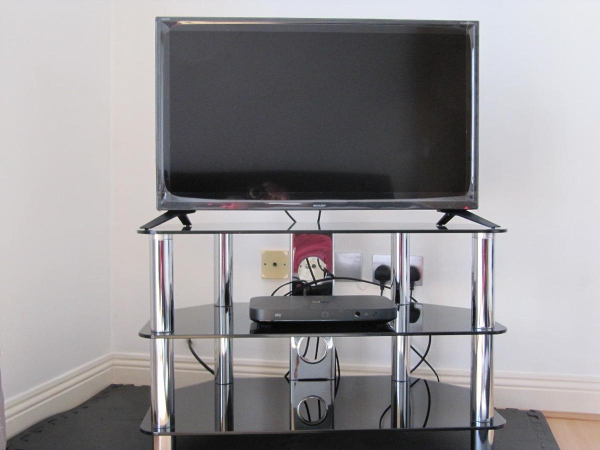 Cozy Off Road 2 Bedroom Cottage Apartment With Free Wi-Fi And Private Parking Glasgow Exteriör bild