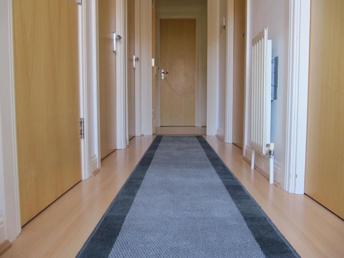 Cozy Off Road 2 Bedroom Cottage Apartment With Free Wi-Fi And Private Parking Glasgow Exteriör bild