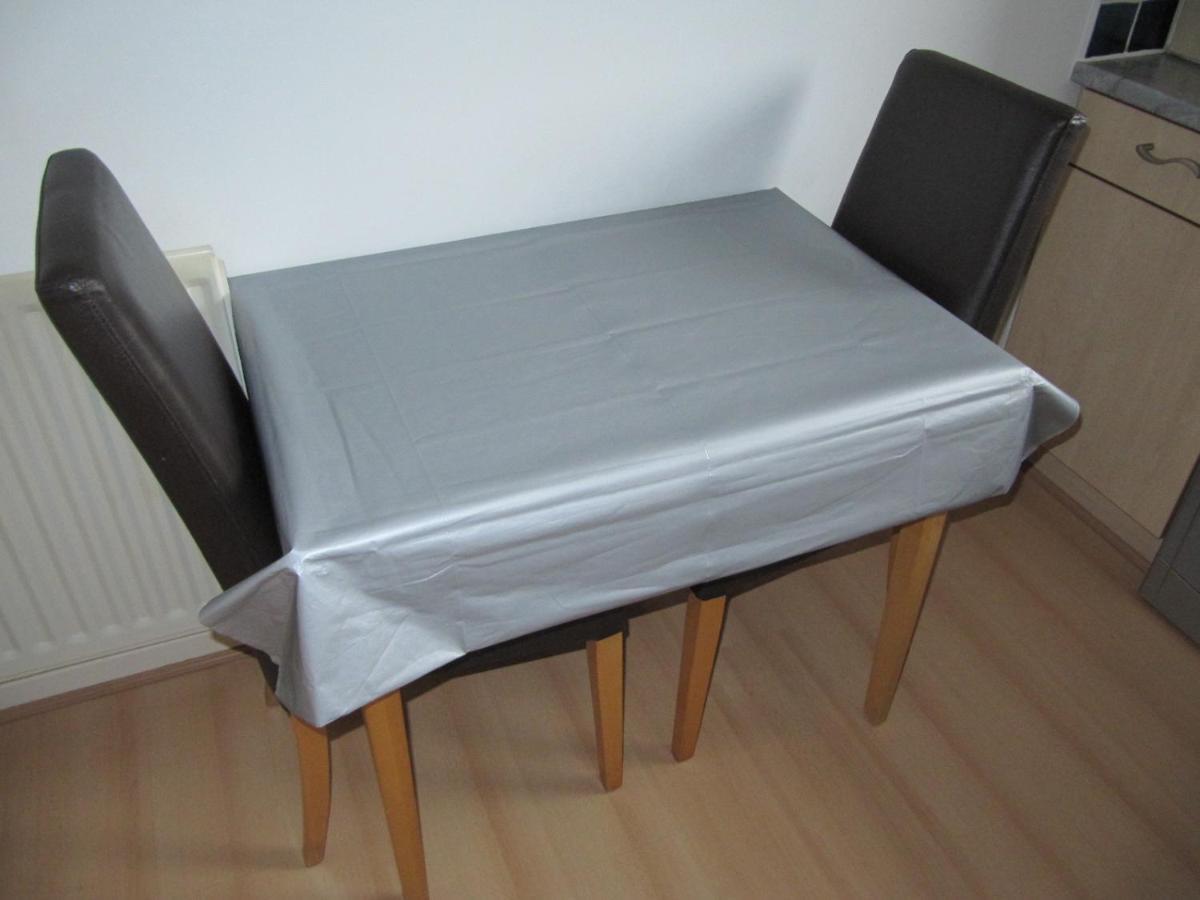 Cozy Off Road 2 Bedroom Cottage Apartment With Free Wi-Fi And Private Parking Glasgow Exteriör bild